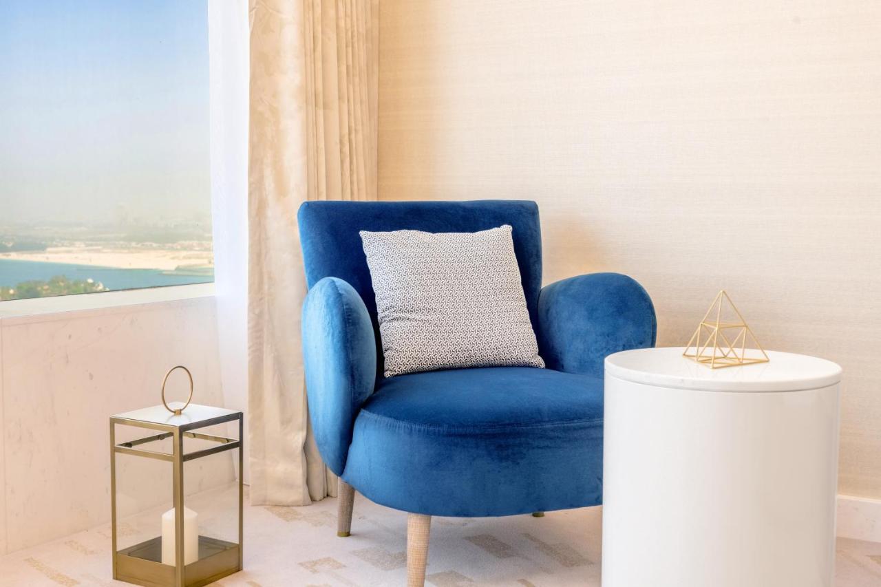 Ultra Luxury Palm Tower With Shared Hotel Facilities Dubaj Kültér fotó