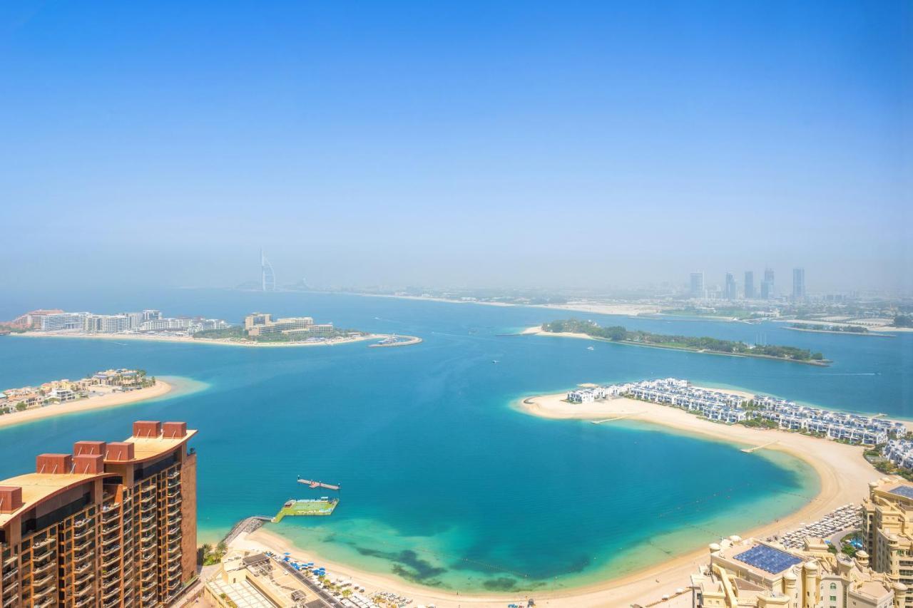 Ultra Luxury Palm Tower With Shared Hotel Facilities Dubaj Kültér fotó