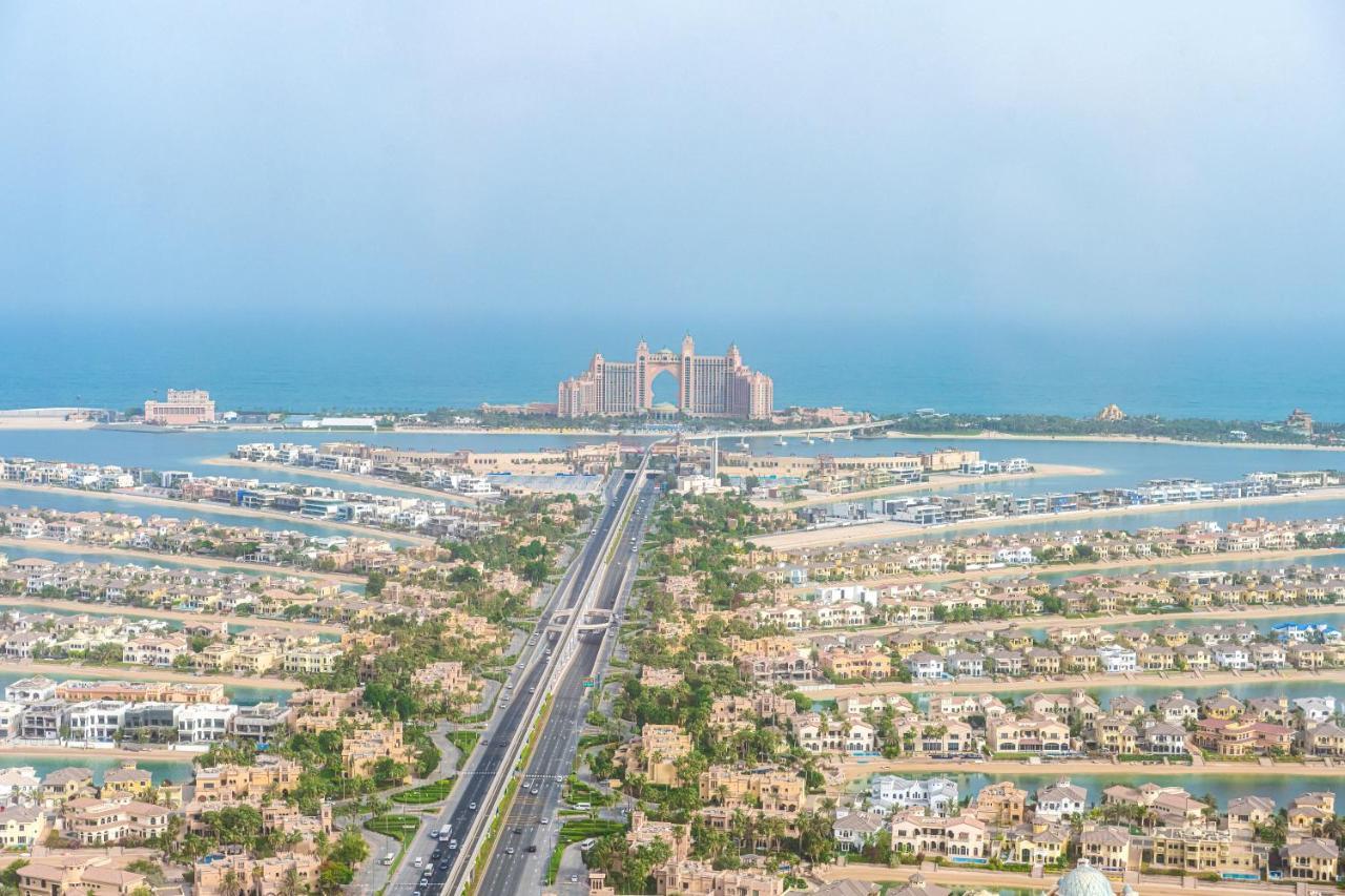 Ultra Luxury Palm Tower With Shared Hotel Facilities Dubaj Kültér fotó