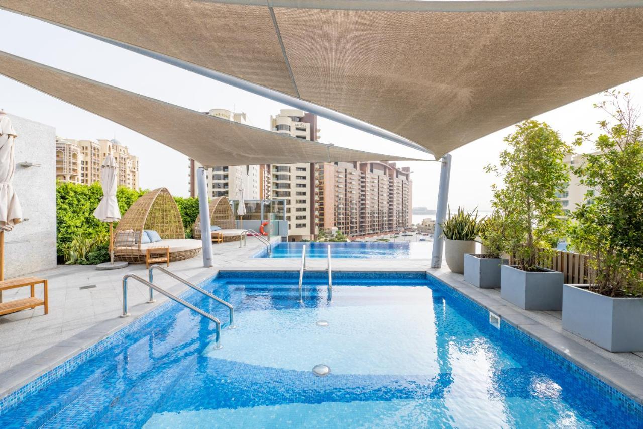 Ultra Luxury Palm Tower With Shared Hotel Facilities Dubaj Kültér fotó