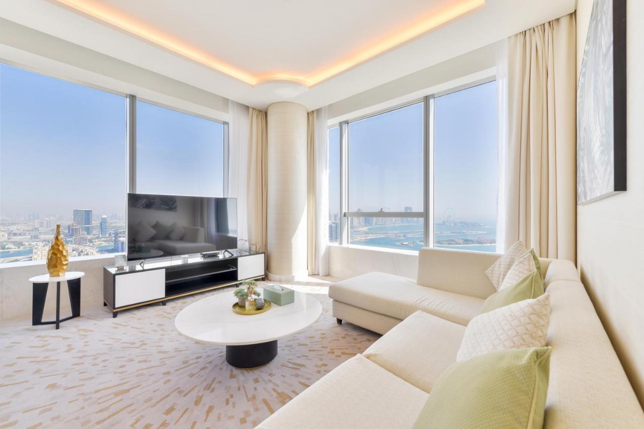 Ultra Luxury Palm Tower With Shared Hotel Facilities Dubaj Kültér fotó
