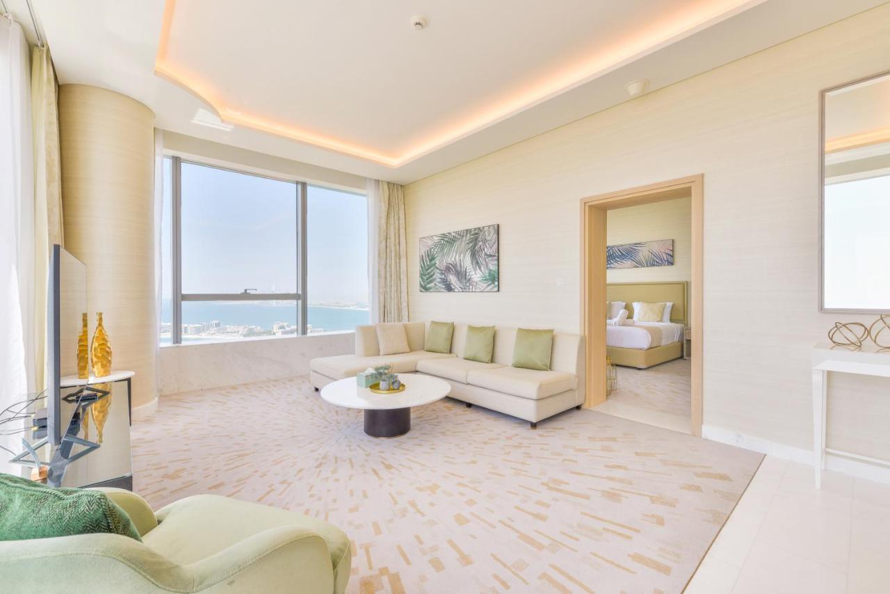 Ultra Luxury Palm Tower With Shared Hotel Facilities Dubaj Kültér fotó